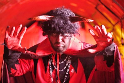 Jak se peklo probouzí 2