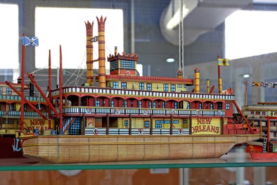 Muzeum papírových modelů v Polici nad Metují