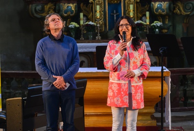 Starosta obce Vernéřovice Tomáš Havrlant a ředitelka festivalu Tereza Kramplová