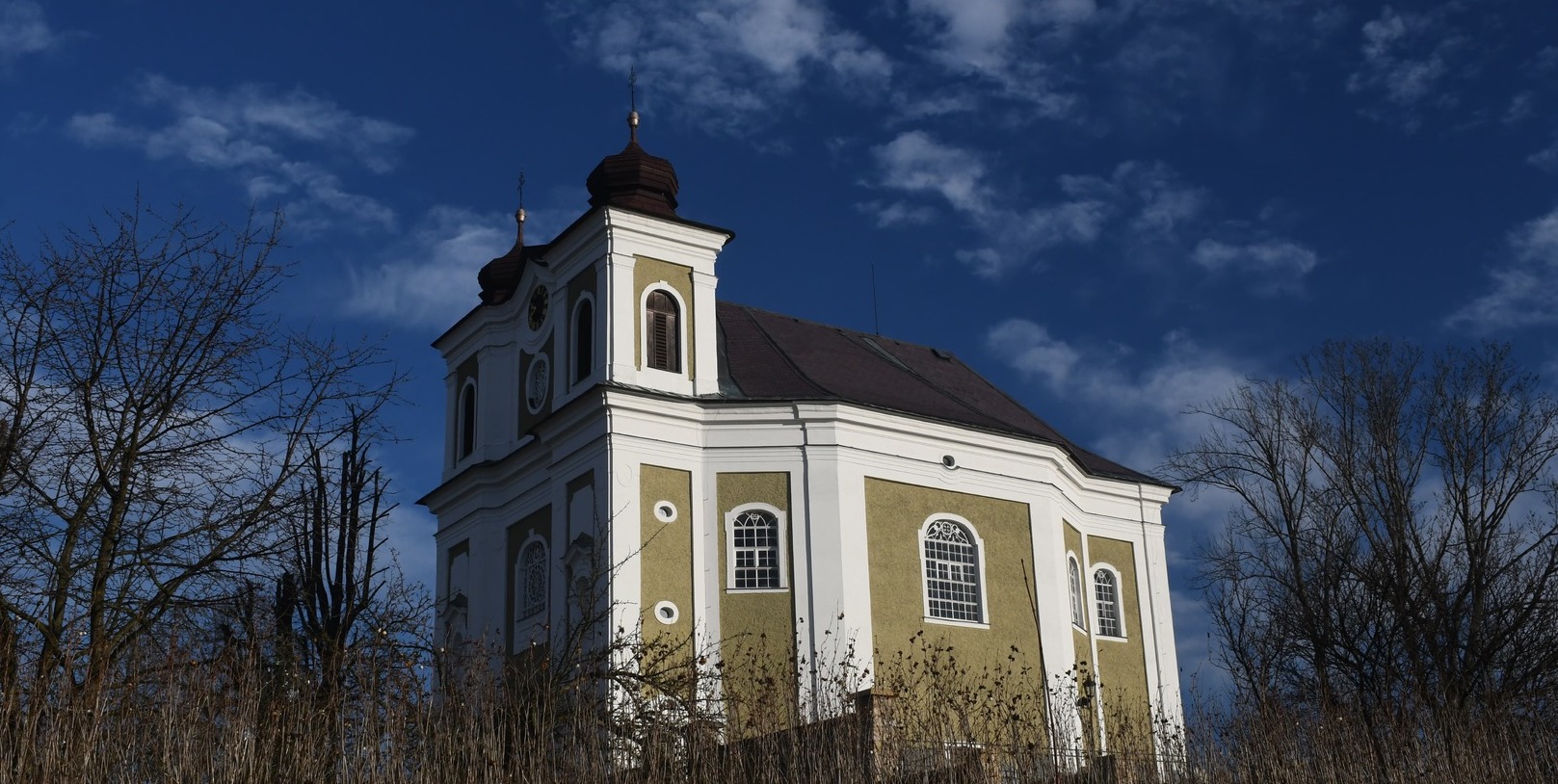 Kostel Bezděkov zima 2