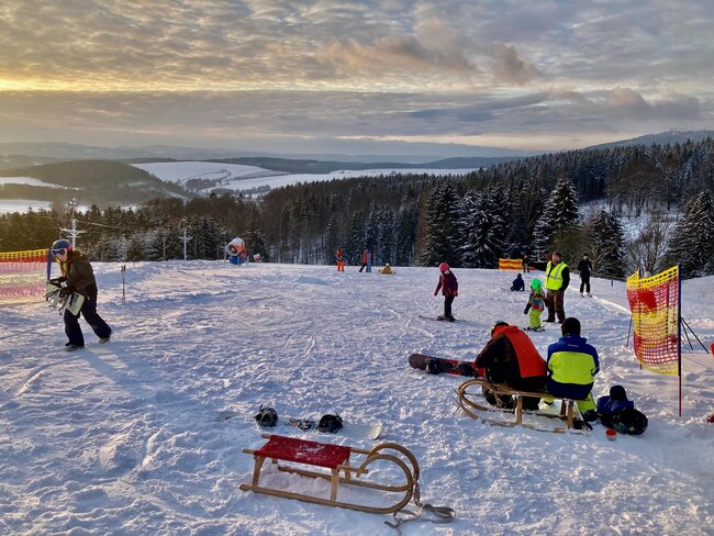 Skigebiet Kamenec Teplice nad Metují