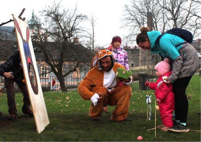 Velké velikonoční dobrodružství: Hledání kuřátek a putování za zajíčkem