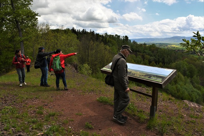 Exkurzi S geologem po sopkách jsme si užili i s islandským počasím